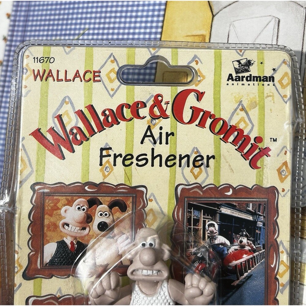 Vintage 1996 Wallace & Gromit Air Freshener Figure Wrong Trousers New Sealed - Picture 5 of 6